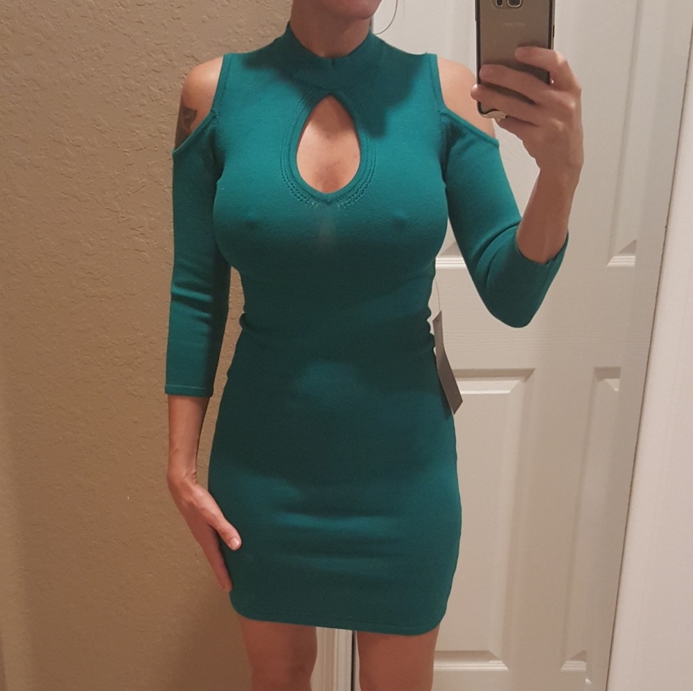 bebe green keyhole sweater dress
